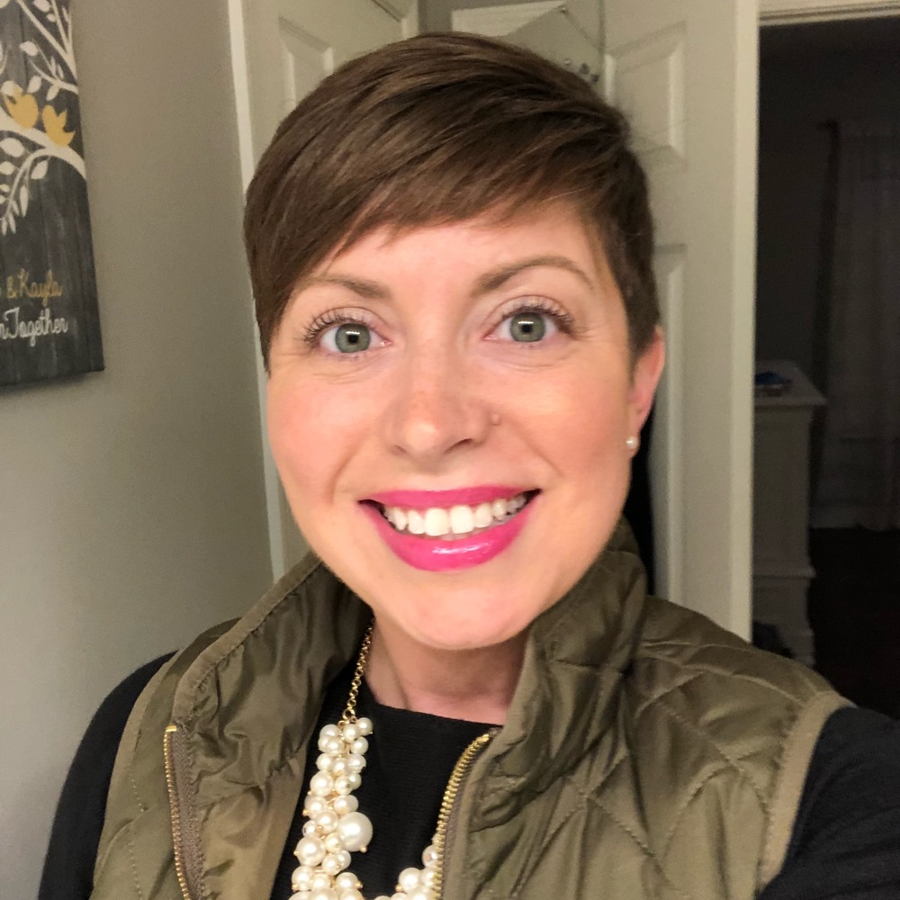 Meet your Posher, Kayla